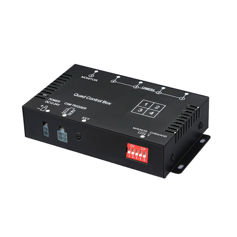 4CH AHD 720P/CVBS automobilový video splitter pro kamionové kamerové systémy